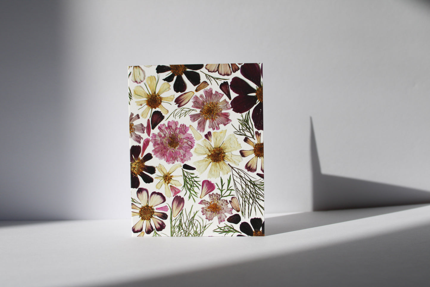 "I'M A COSMO GIRL IN A COSMO WORLD" SMALL GREETING CARD